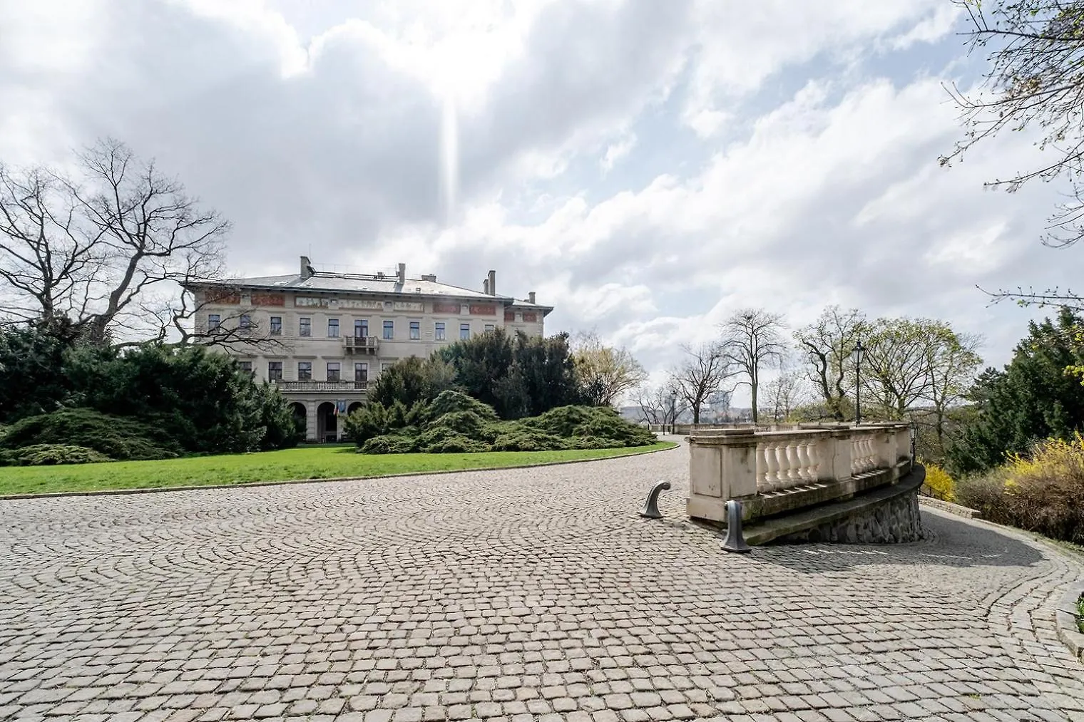 Apartament Blueground Vrsovice Near Park Peaceful Area Prg-6 Praga